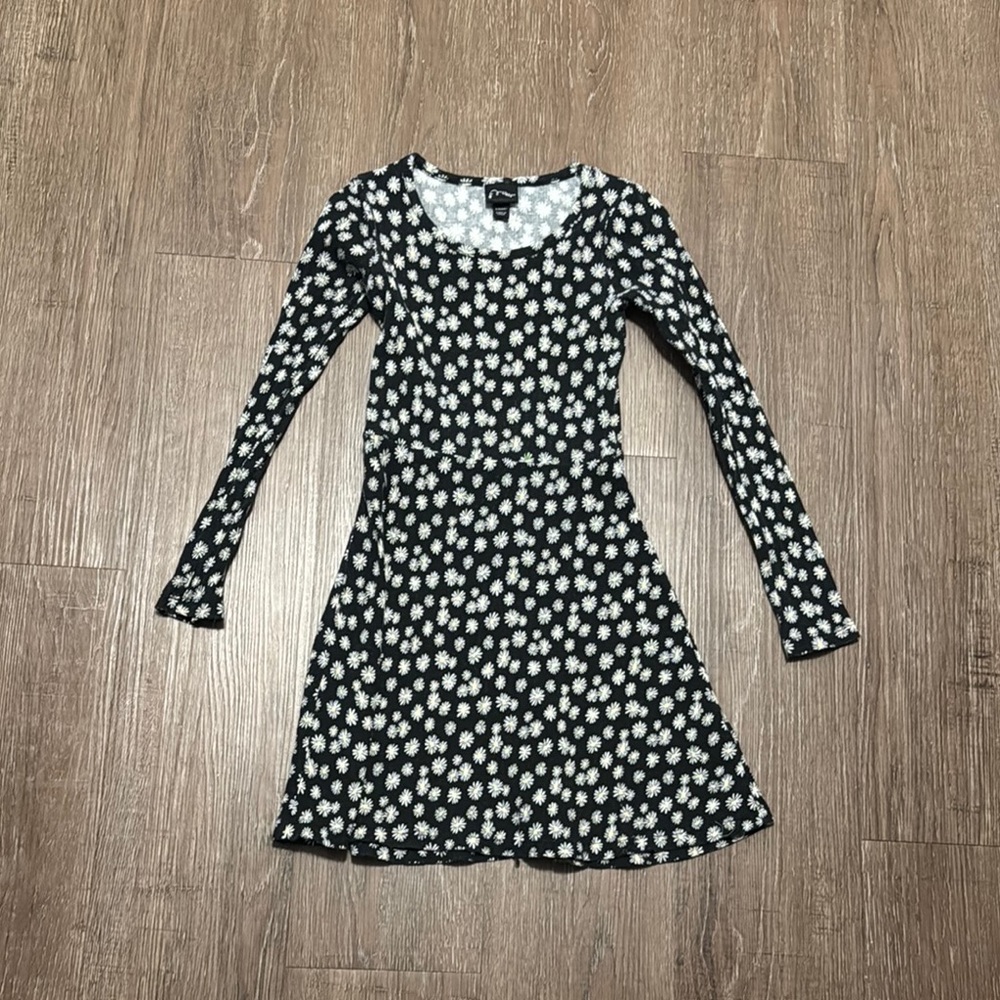 Art Class Black and White Casual Fit and Flare Dress